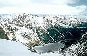 Tatry zima. Morskie Oko z Buli pod Rysami. Miedziane, Opalony Wierch i Woloszyn.