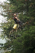 Tatry, jesien, Wodogrzmoty Mickiewicza, canyoning, cwiczenia TOPR w ratownictwie. Ratownik TOPR - Grzesiek Bargiel.