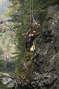 Tatry, jesien, Wodogrzmoty Mickiewicza, canyoning, cwiczenia TOPR w ratownictwie. Ratownik TOPR - Grzesiek Bargiel i Sebastian Szadkowski.