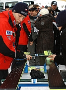 Puchar Swiata w skokach Zakopane 18.01.2004. Przygotowania do skokow w polskiej ekipie.