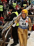 Puchar Swiata w skokach Zakopane 18.01.2004. Uhrmann Michael GER 16 miejsce.